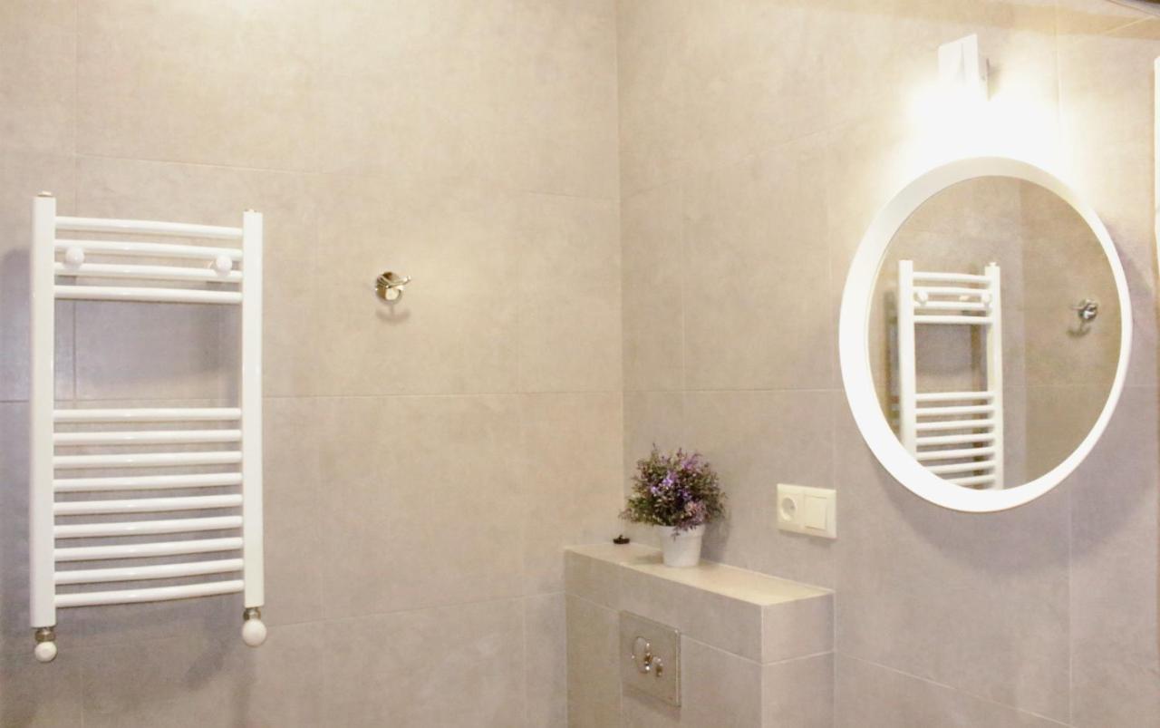 Like Apartment Tbilisi Ngoại thất bức ảnh