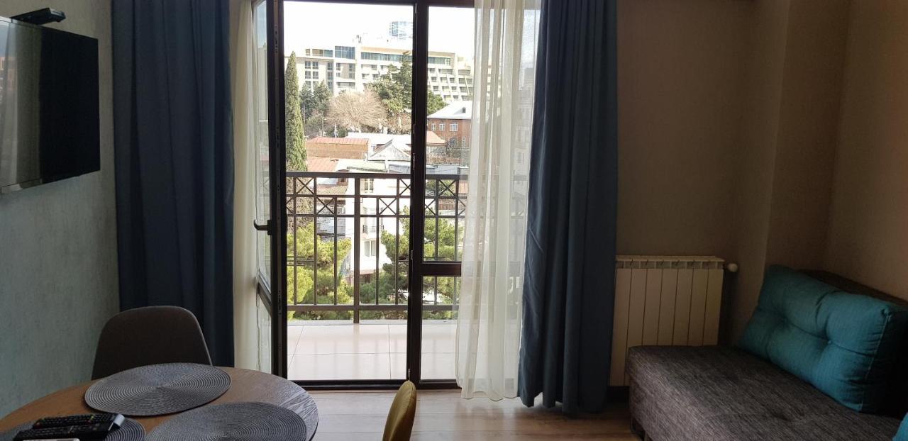 Like Apartment Tbilisi Ngoại thất bức ảnh